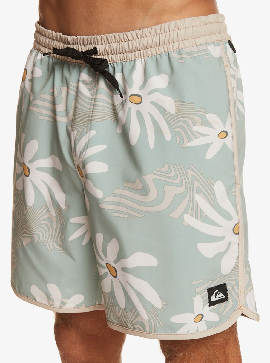 Hombre Quiksilver Trajes De Bano | Surfsilk Scallop Volley 17" - Short De Natacion Para Hombre Iceberg Green